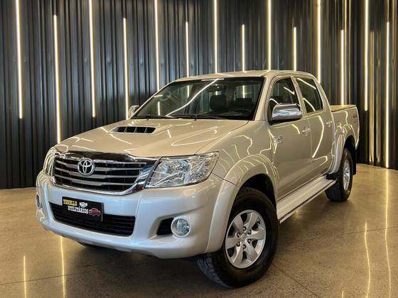 TOYOTA HILUX 3.0 SRV 4X4 CD 16V TURBO INTERCOOLER DIESEL 4P AUTOMÁTICO